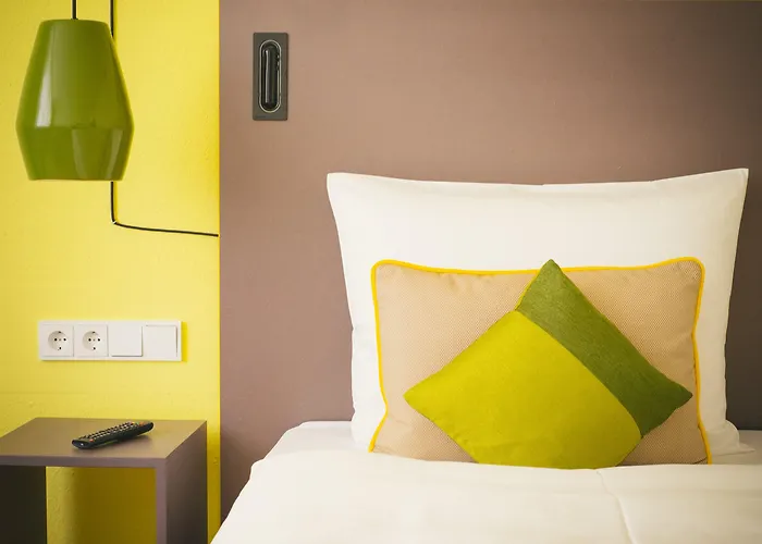 Vienna House Easy By Wyndham 4*