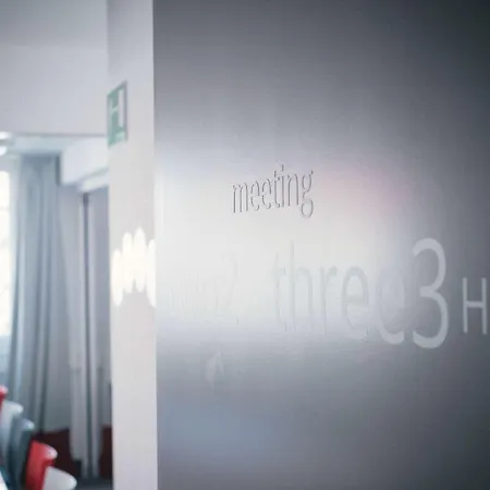 Vienna House Easy By Wyndham Hotel 4*
