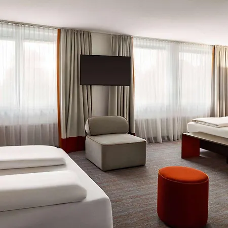 Vienna House Easy Hotel
