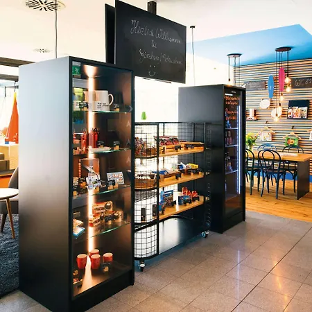 Vienna House Easy By Wyndham 4*