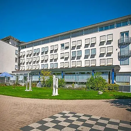 Vienna House Easy By Wyndham 4*