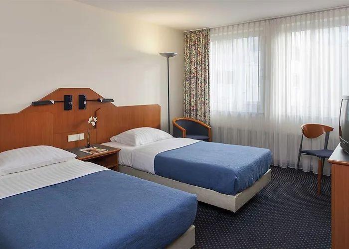 Vienna House Easy By Wyndham Hotel 4*