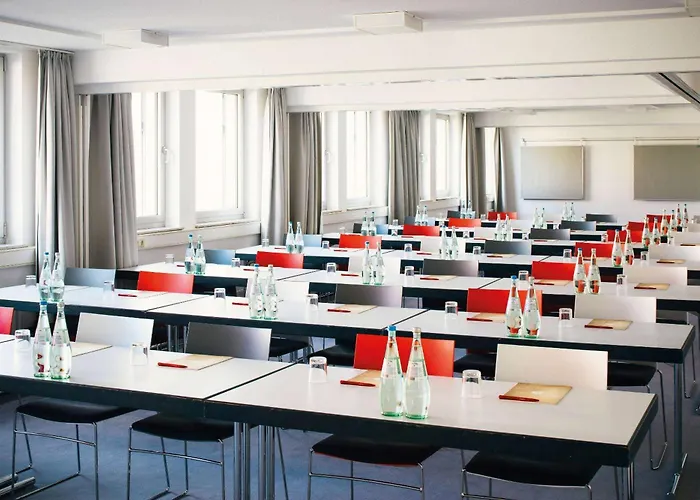 Vienna House Easy By Wyndham Hotel 4*